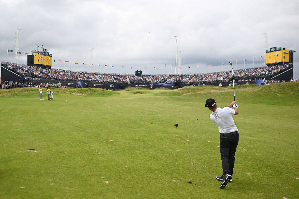 Brian Harman on the approach to 18 at The 153rd Open